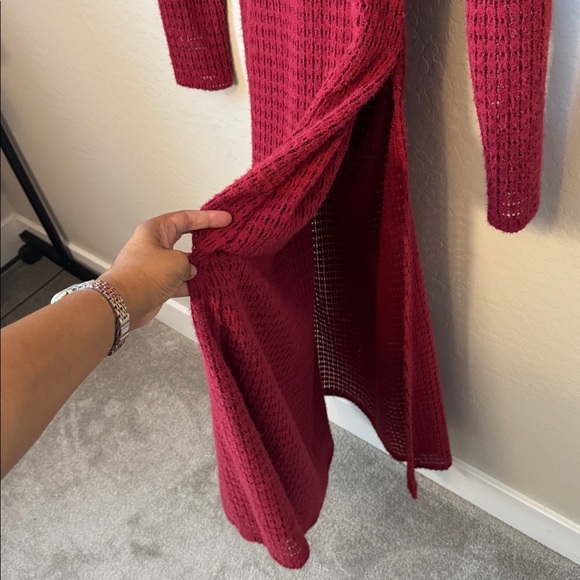 NWT Lioness Resolution Sweater Maxi Dress Burgundy Size XS - Picture 6 of 8